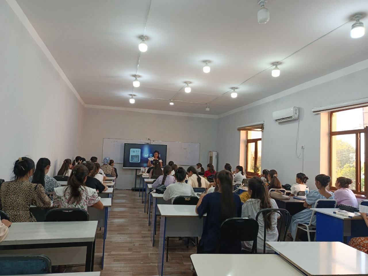 "So'zi qalblarga yo'l topgan yozuvchi'' nomli davra suhbati bo’lib o’tdi .