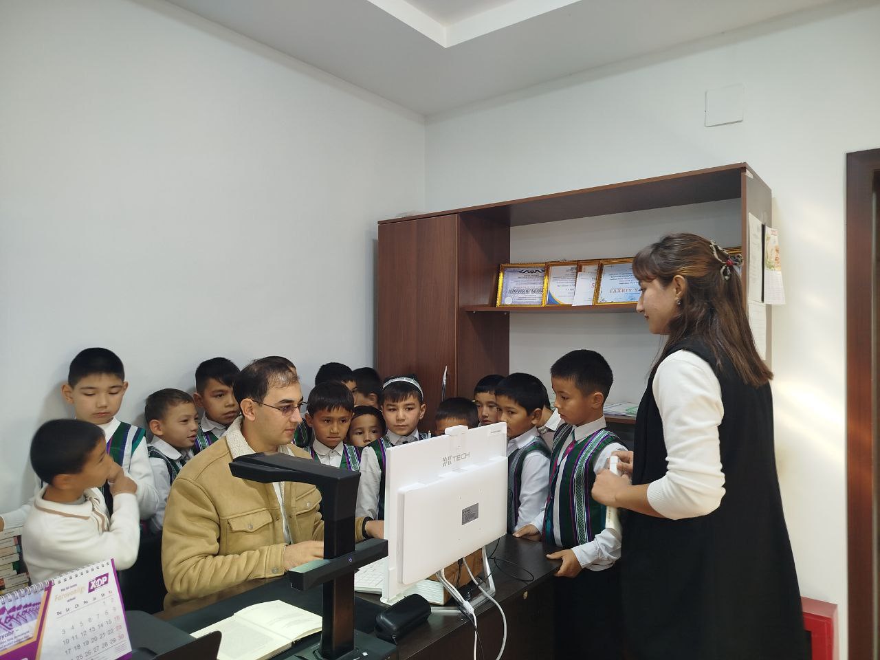 MMTB tasarrufidagi 2-sonli maktab oʻquvchilari uchun "Sirli kutubxona"shiori ostida sayohat tashkil etildi.