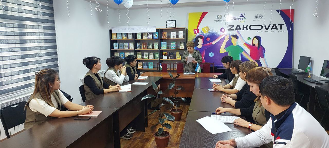 O'zbekiston Respublikasi Prezidentining 2025-yil 24 - dekabrdagi PF-257 son farmonining tegishli 5 bandi yuzasidan Paxtakor tuman axborot-kutubxona markazi kasaba uyushmasi raisi tomonidan xodimlarga farmonda ko'rsatilgan