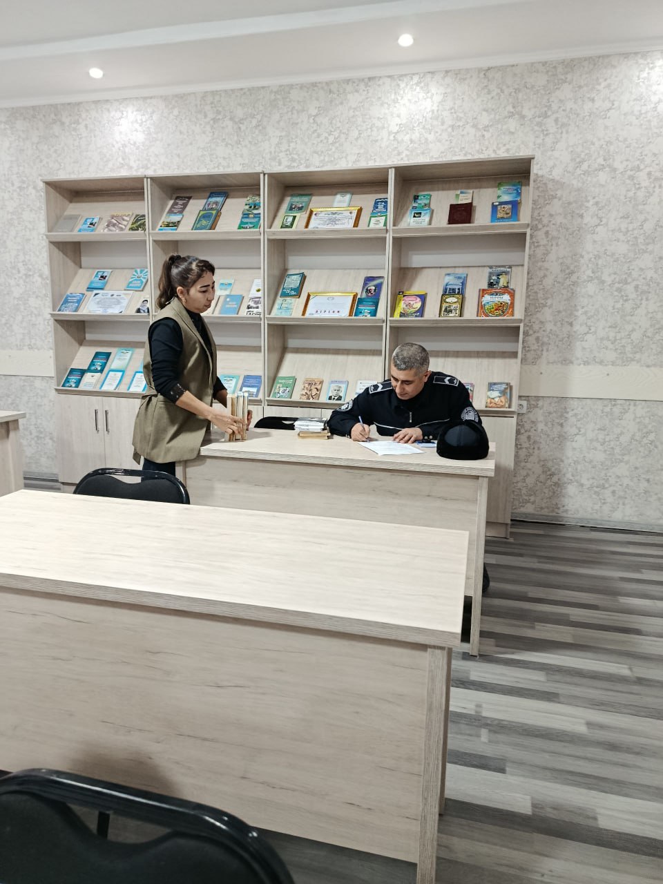 " Nostatsionar axborot -kutubxona " xizmati  korsatildi.