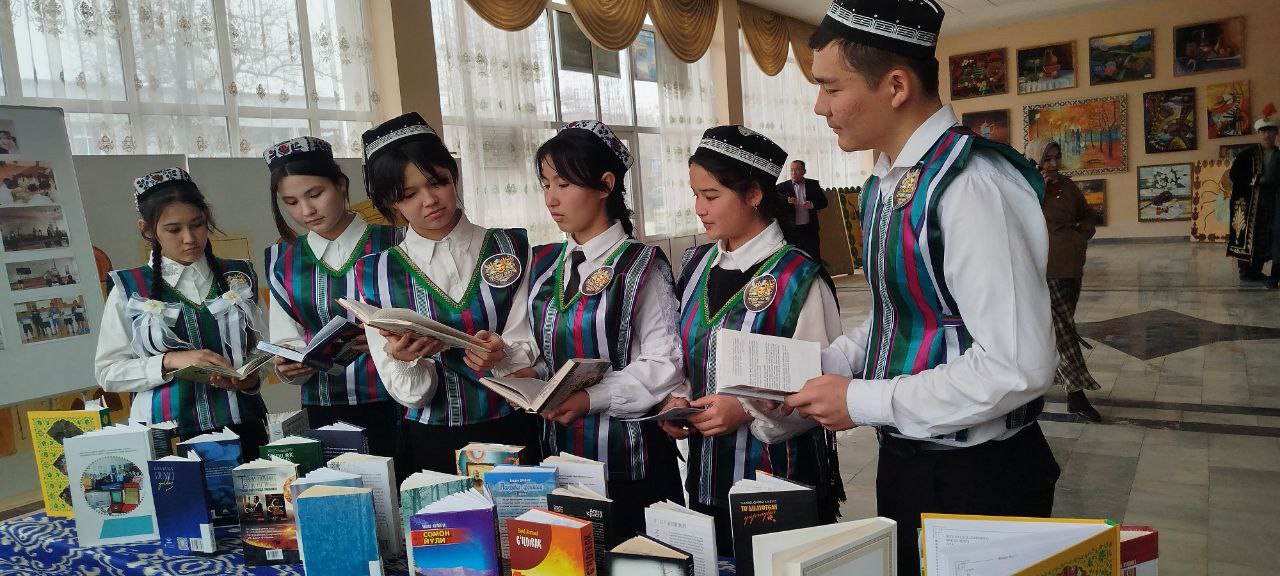 “Turon maktab teatri” ko‘rik-tanlovining respublika bosqichi doirasidagi tuman bosqichi tashkil etildi.