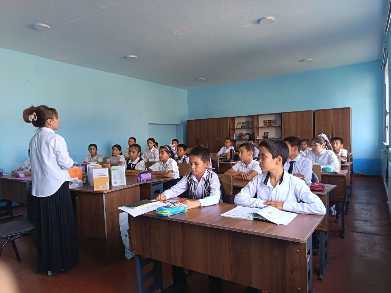 "Oilada kitobxonlik muhitini yarataylik" mavzusida davra suhbati tashkil qilindi.
