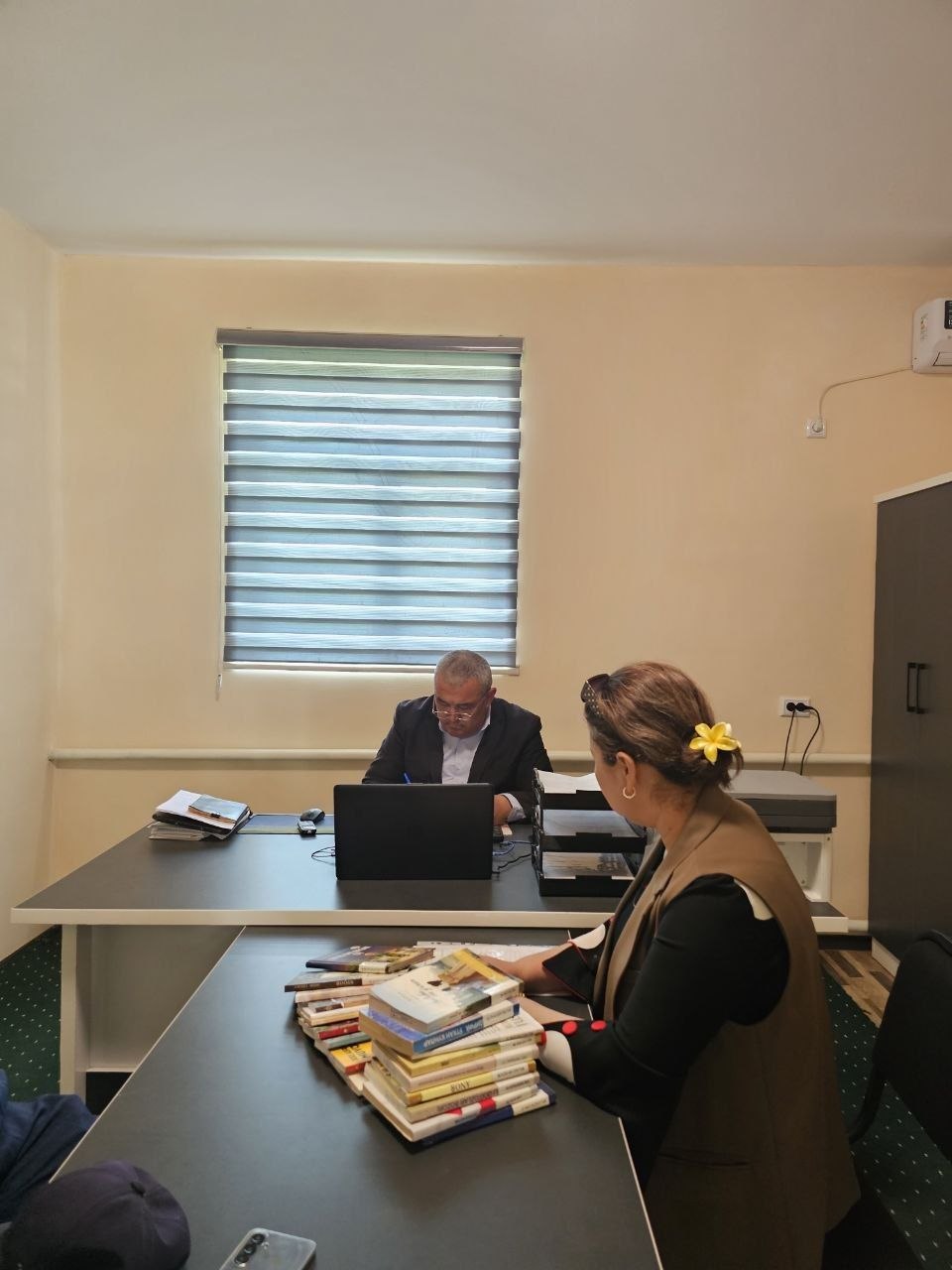 " Nostatsionar axborot -kutubxona " xizmati  ko‘rsatildi.  