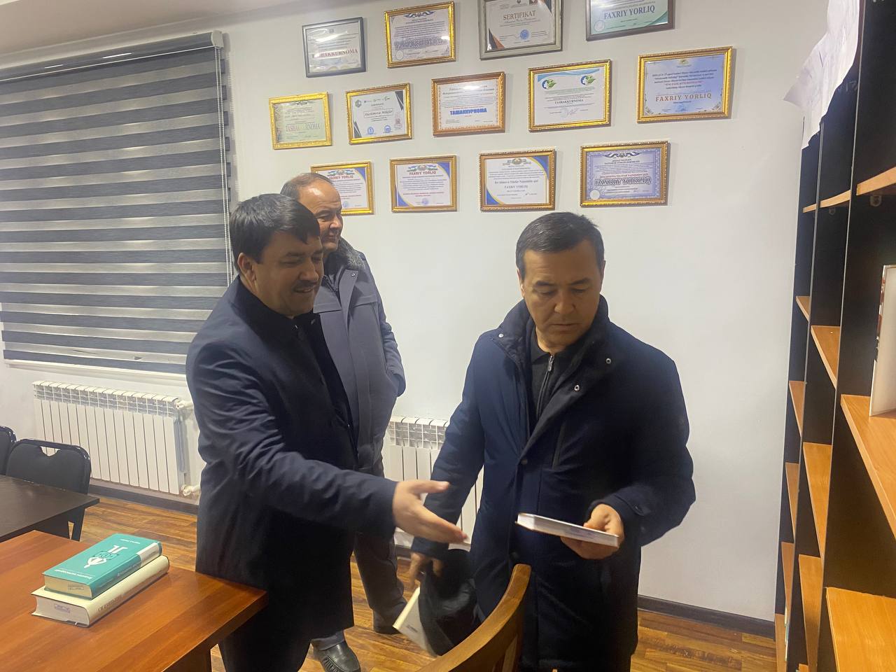 "Sirli kutubxona"shiori ostida sayohat tashkil etildi.