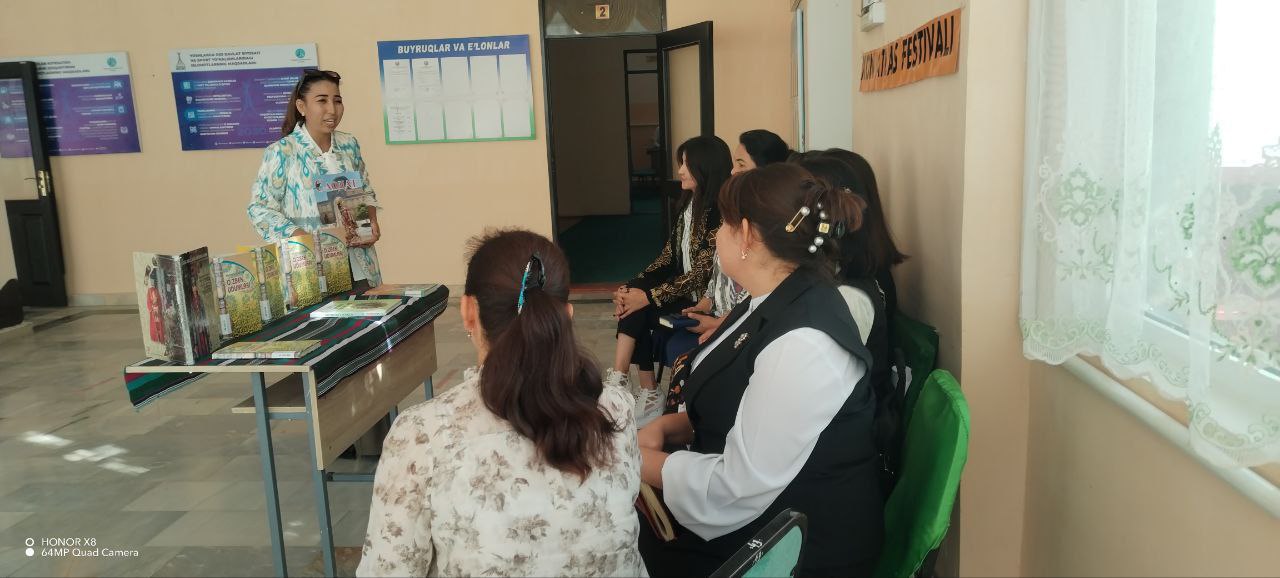 "Xon atlas festivali"  doirasida  ”Milliy qadriyatlar bilan hamnafas ”  nomli  davra suhbati  tashkil etildi.