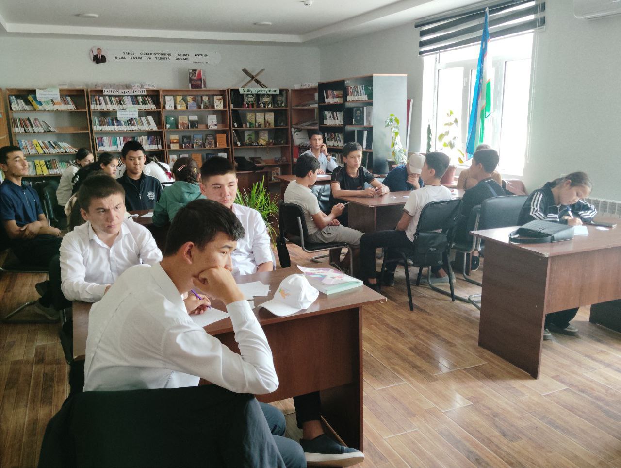 ”Huquq bilag’onlari” nomli zakovat intellektual o’yin tashkil etildi.