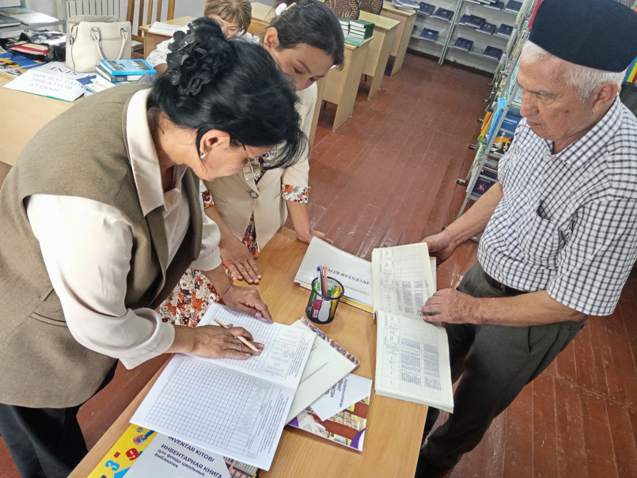 "Amaliy va uslubiy yordam" koʻrsatildi.