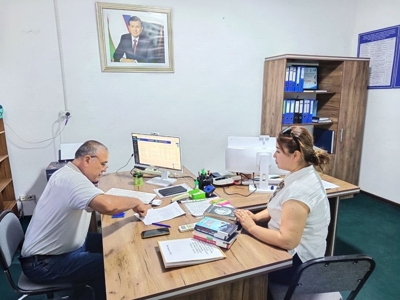 " Nostatsionar axborot -kutubxona " xizmati  ko‘rsatildi.        