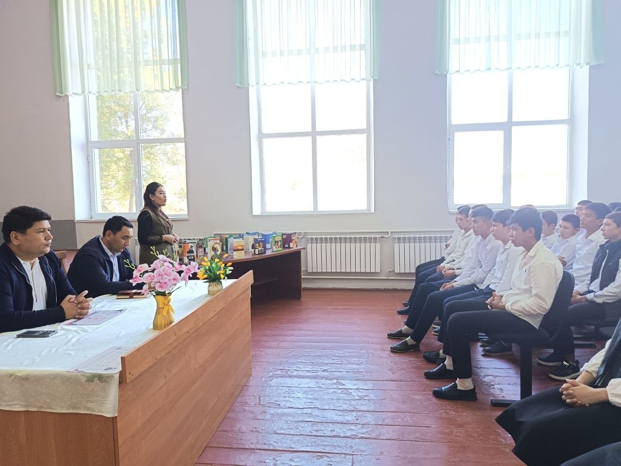 “Ma’rifat ulashib” mavzusida kitobxonlikka bag‘ishlangan ma’naviy-ma’rifiy tadbir tashkil etildi.