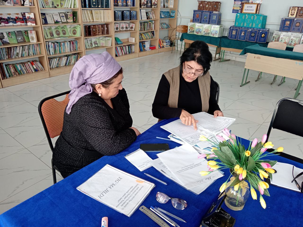 Me'yoriy  hujjatlar yuritish ishlari haqida tushuncha berildi.